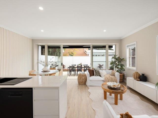 Beautifully Renovated, Light Filled Corner Townhouse in Prestigious Raffles on Capri