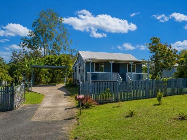 Beautifully Renovated Queensland Cottage on 4,047m² Horse Ready & Dual Access
