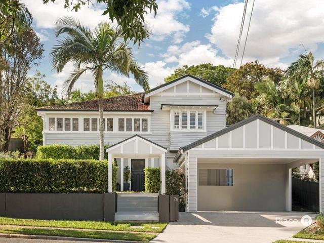 Beautifully renovated Queenslander in exclusive 'Poet's Corner' pocket