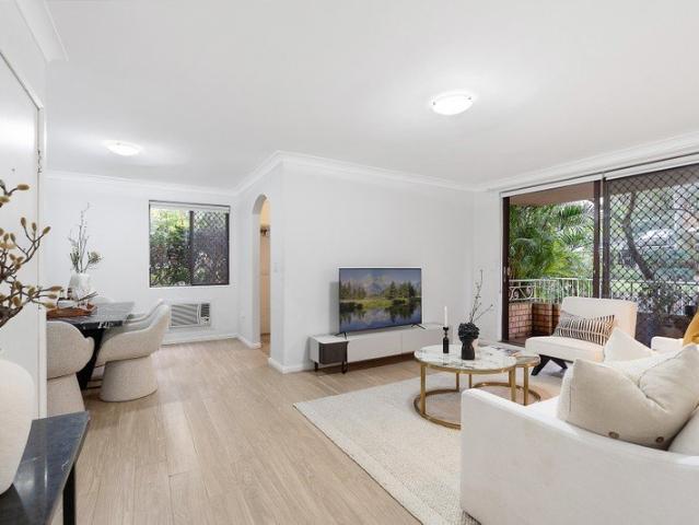 Beautifully Renovated Retreat in Leafy Pocket