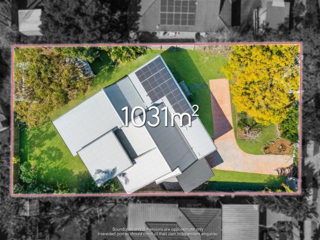 BEAUTIFULLY RENOVATED RESIDENCE ON A 1031SQM BLOCK