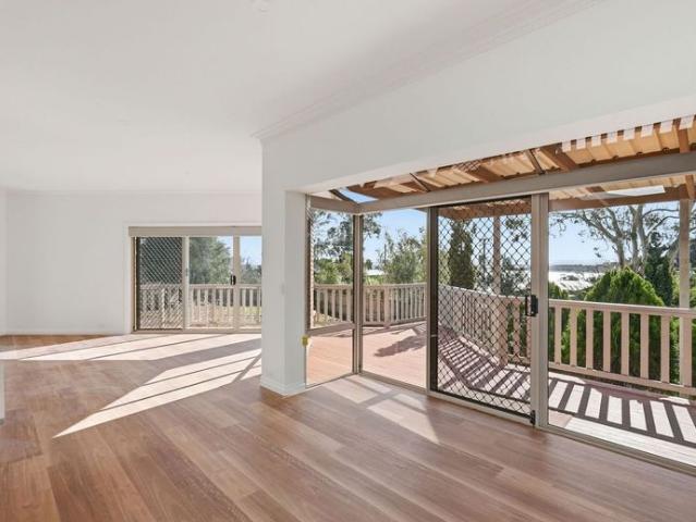 Beautifully Renovated with Views to Red Ochre Beach