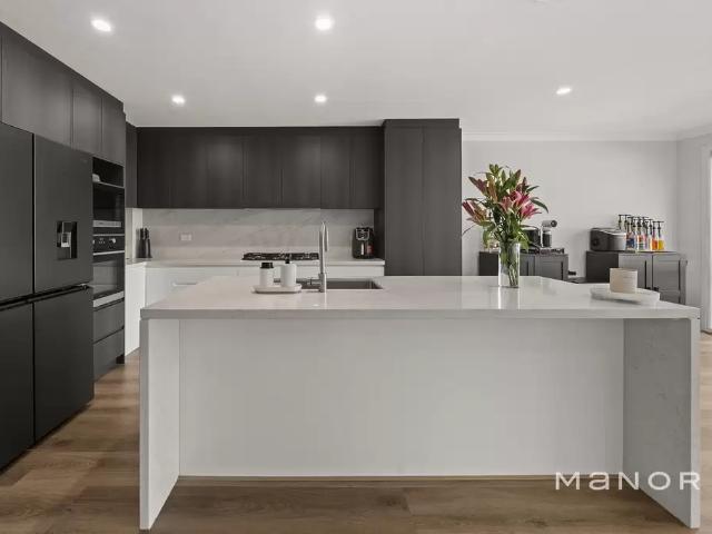 Beautifully Renovated Townhouse Offering Space, Privacy & Effortless Living