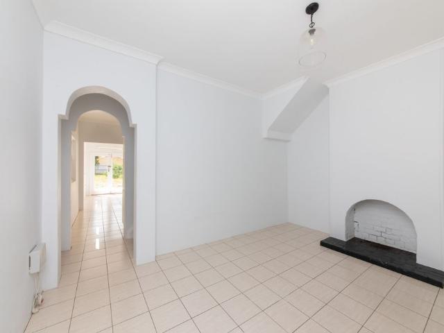 Beautifully Renovated Townhouse