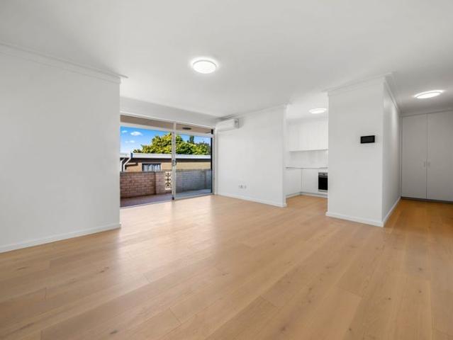 Beautifully Renovated first + middle level Apartments in the Heart of Coogee: 3 Apartments still available on the First floor!