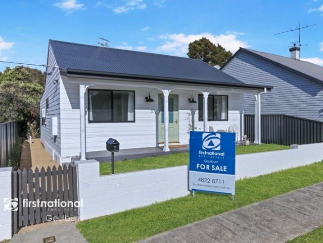 BEAUTIFULLY RENOVATED THE BEST OF BOTH WORLDS