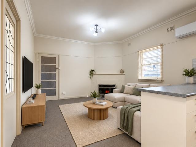 Beautifully Renovated Three Bedroom Home in Central Bathurst