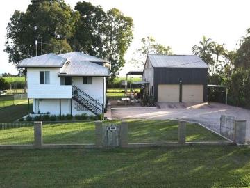 BEAUTIFULLY RENOVATED TURN KEY HOME.