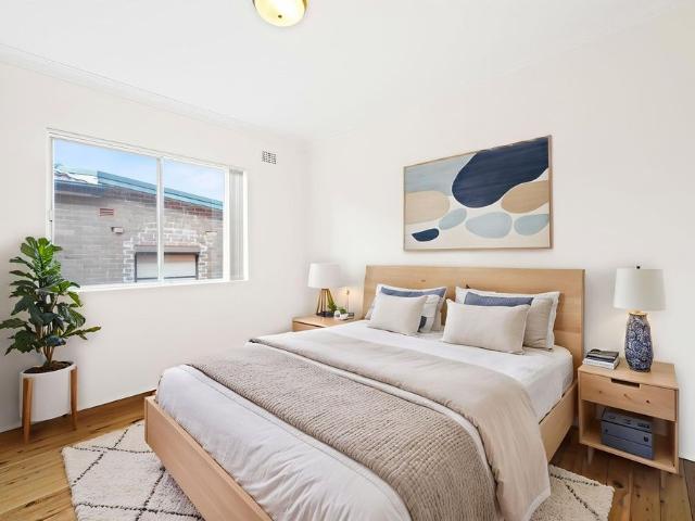 Beautifully Renovated Two Bedroom Apartment in Boutique Security Complex