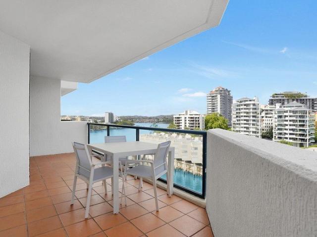 Beautifully Renovated Two Bedroom Apartment