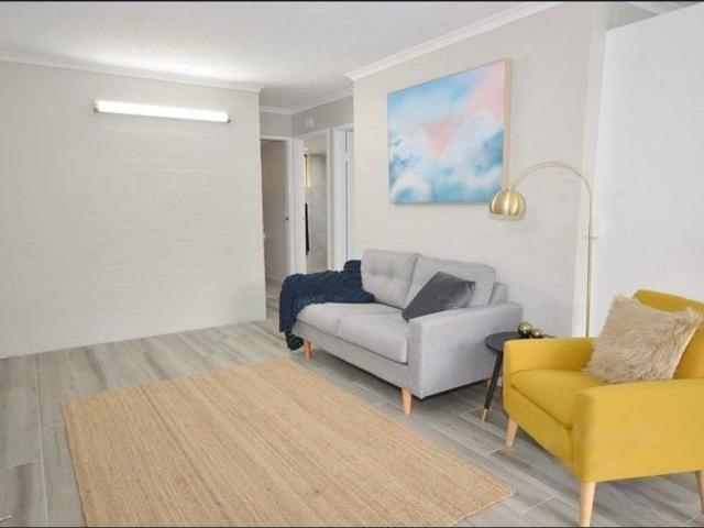 Beautifully Renovated Unit with Resort Style Living