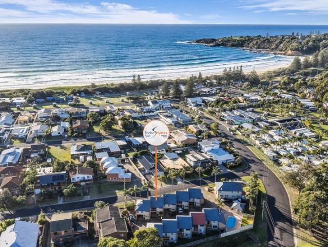 Beautifully Renovated Unit in a Prime Tathra Location
