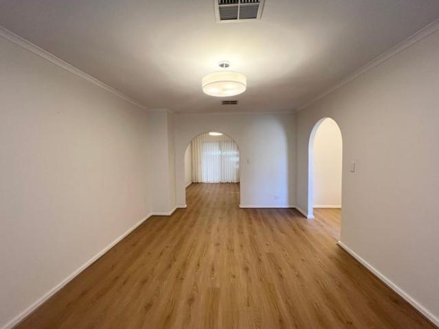 Beautifully Refurbished Seaside Unit