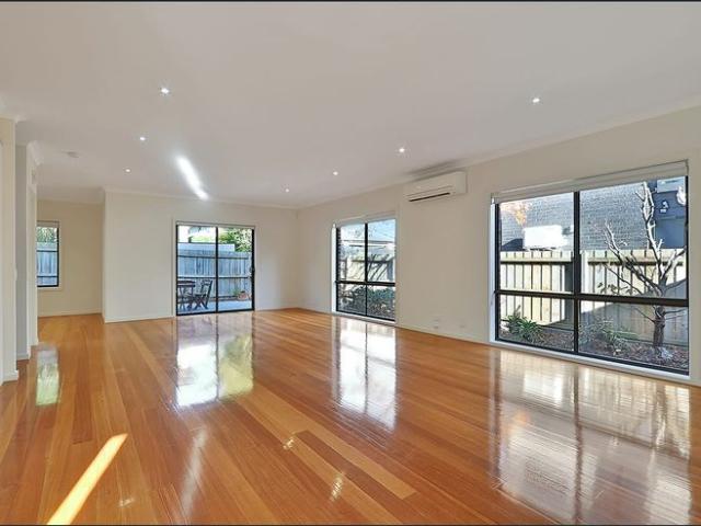 BEAUTIFULLY REFRESHED AND READY TO MOVE INTO!