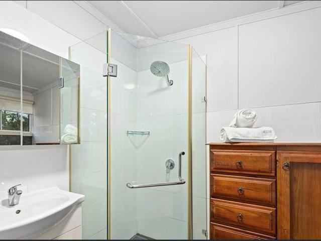 Beautifully Refreshed Family Home in a Quiet Aspley Location