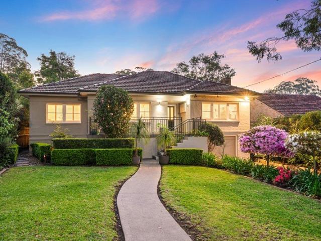 Beautifully Refreshed Full Brick Cottage in a Prime Turramurra Setting