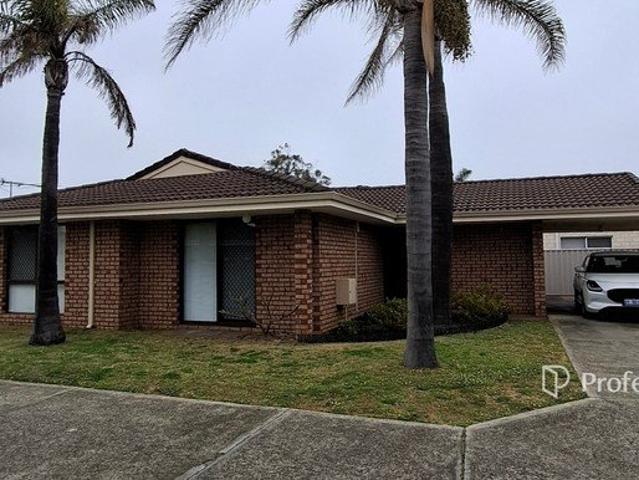 BEAUTIFULLY REFRESHED LOW MAINTENANCE UNIT IN SOUTH BUNBURY