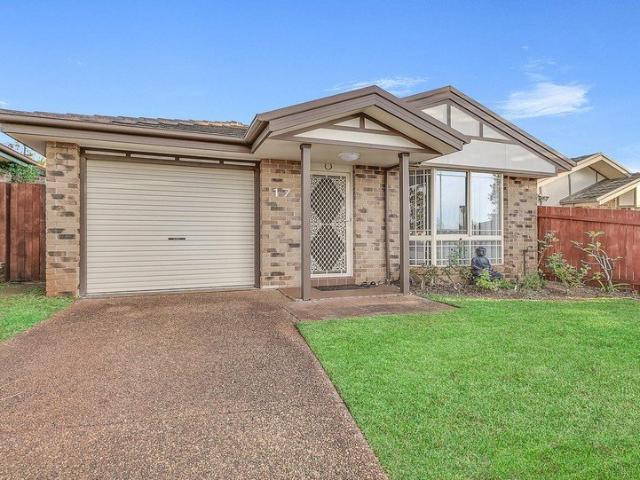 Beautifully refreshed three bedroom cottage