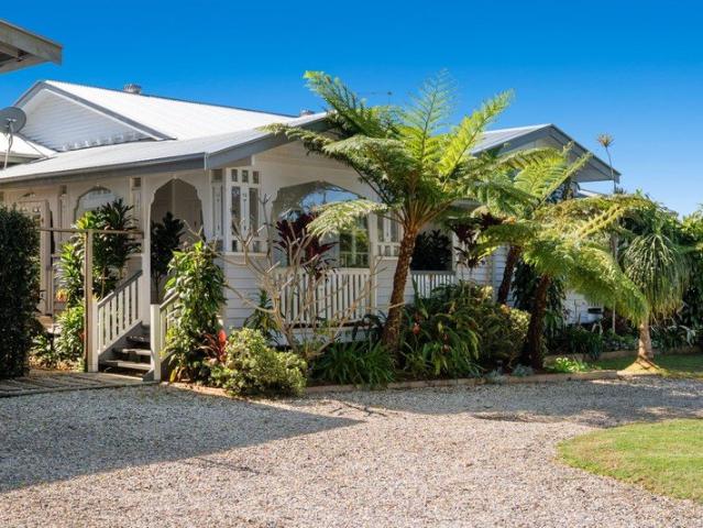 Beautifully restored 1920s Queenslander, minutes from Alstonville