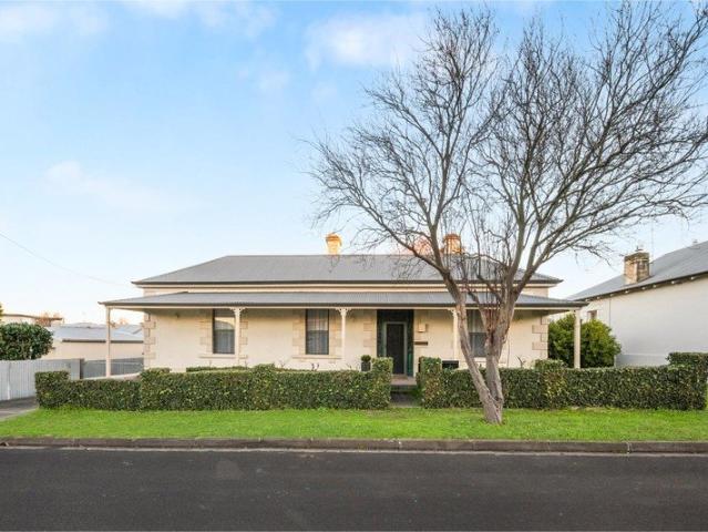 Beautifully restored character, unbeatable CBD convenience