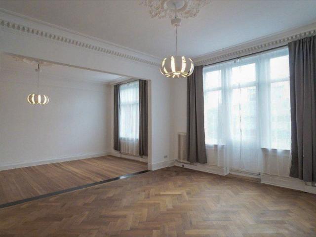 Stylish Historic Apartment in Prime Wiesbaden Location | WAGNER IMMOBILIEN