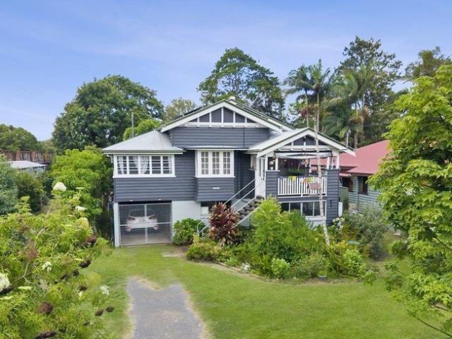 Beautifully Restored Queenslander in the Heart of Imbil