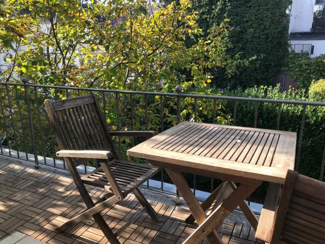 Beautyful flat under the old abbey church, towncenter, green view, quiet and cosy!, Monchengladbach Amsterdam Apartments for Rent