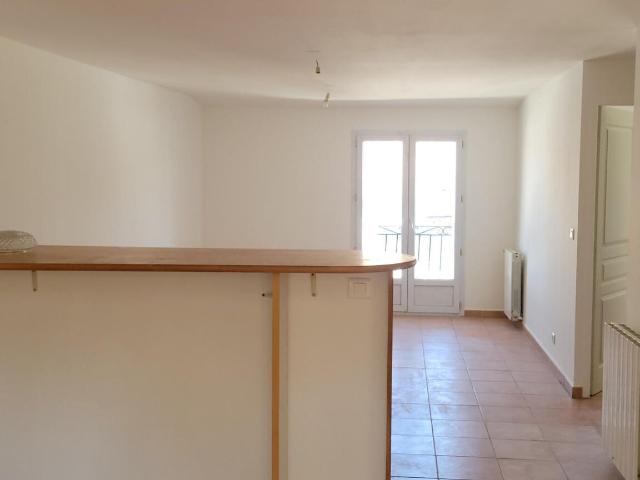 BEAUVOISIN, P3 LUMINEUX 60.26 m² AU CALME / BALCON & PARKING