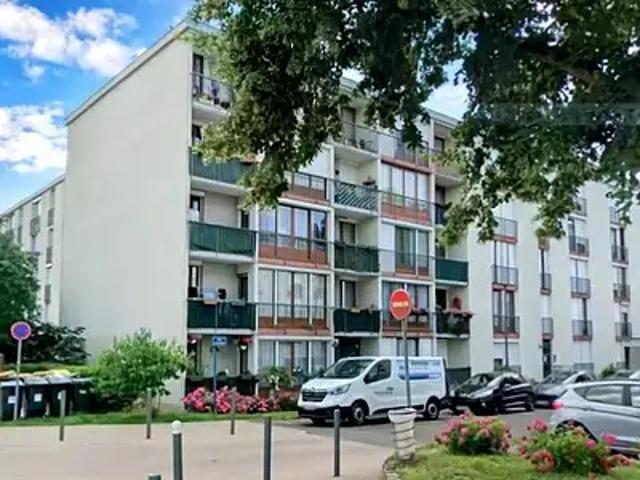 Beauvais 60000 Achat / Vente appartement 3 pièces t3 au dernier étage cave