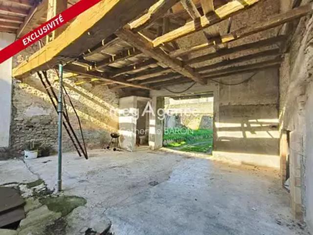 Beauvais sur Matha 17490 Achat / Vente maison 8 pièces t8 cave