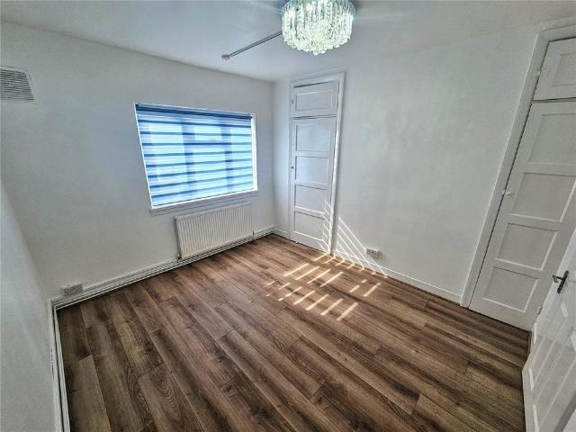 Beavers Lane, Hounslow, Middlesex, TW4