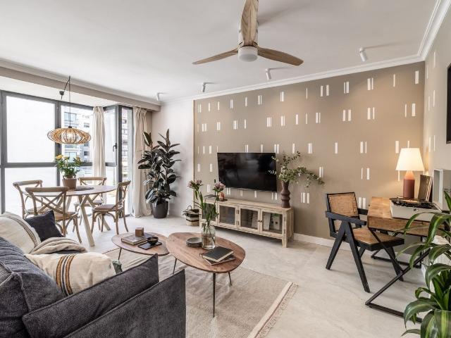 Beach Themed 1 Bedroom Apartment with Shared Pool and Private Balcony, Madrid Amsterdam Apartments for Rent