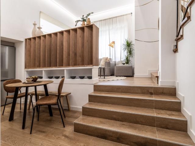 Beach Themed 2 Bedroom Apartment with Workstation and Doorman in Azca, Madrid Amsterdam Apartments for Rent