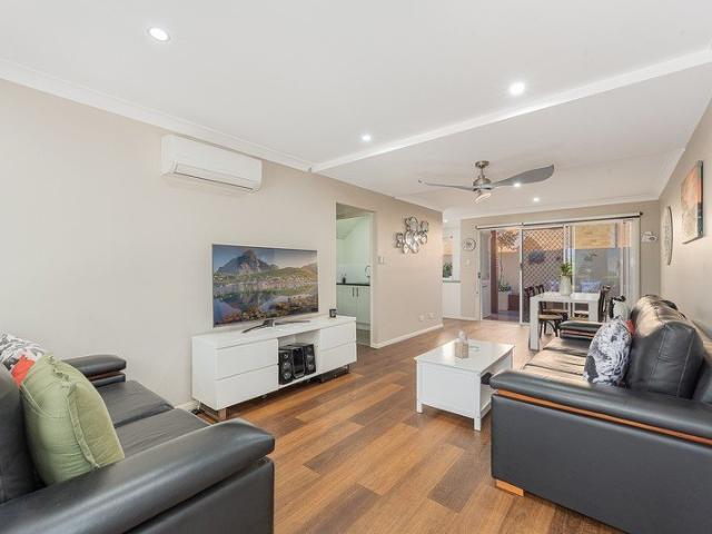 Beach Access & Boutique Living Scarborough's Hidden Gem