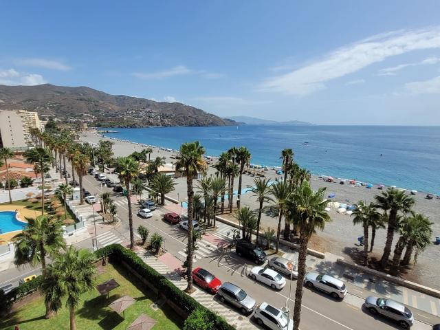 Beach Apartment for rent in Almuñécar, Granada