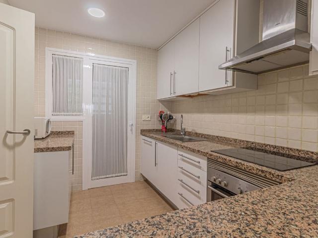 Beach Apartment for rent in La Alcaidesa, Cádiz