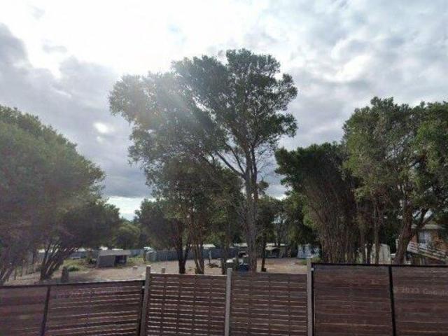 BEACH BEAUTY! TWO BLOCKS TO CHOOSE FROM BLOCK 1 950 SQM OR BLOCK 2 1435 SQM