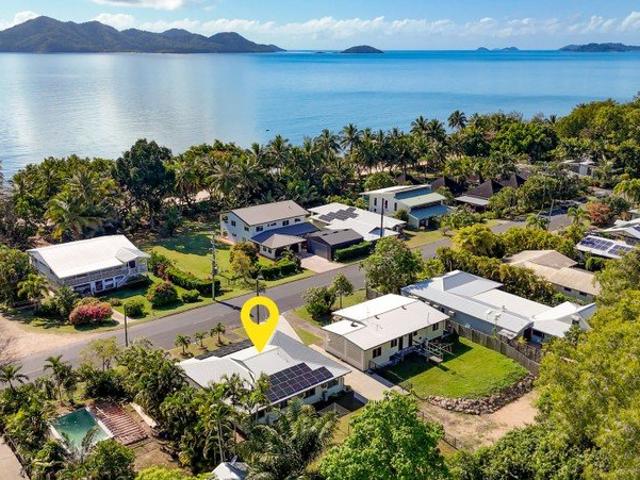 Beach Duplex Mission Beach Area, Tropical NQ