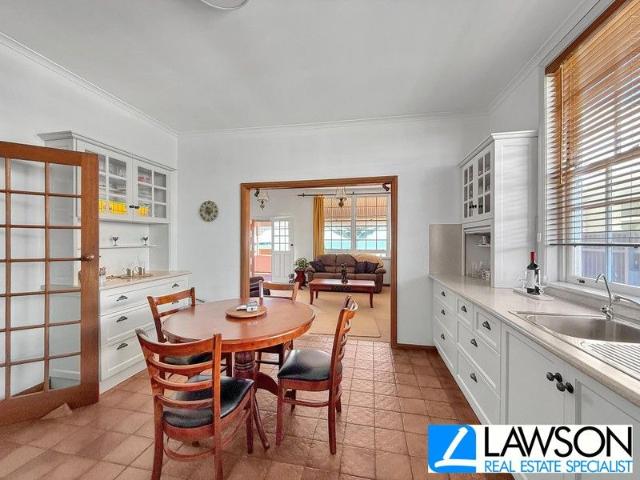 Beach Front in Beautiful Tumby Bay
