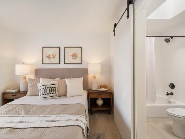 Beach Landing 2 Bedroom Apartment for Rent at 6023 Sw Stevens St, Seattle, WA 98116 Alki