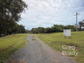 Sarina Beach, Mackay Regional, Edward Island, Queensland