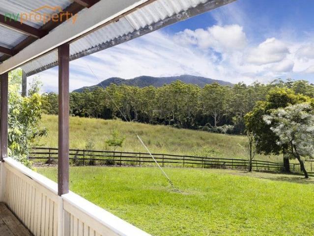COUNTRY SPACE, COASTAL LIFESTYLE