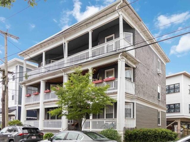Beach Rd Apt,winthrop, Condo For Sale