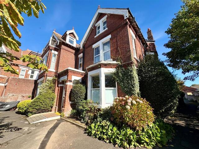 Beach Rd, Littlehampton BN17, Studio to rent, £825 pcm | PrimeLocation