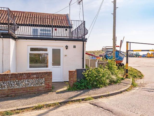 Beach Road, Caister On Sea NR30, 1 bed end terrace house to rent, £850 pcm | PrimeLocation