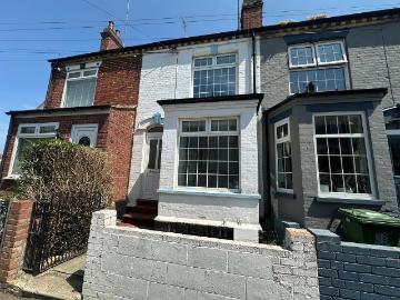 Beach Road, Gorleston, Great Yarmouth NR31, 3 bed terraced house to rent, £1,000 pcm | PrimeLocation