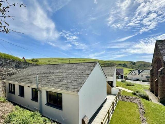Beach Road, Woolacombe, 2 Bedroom Semi detached