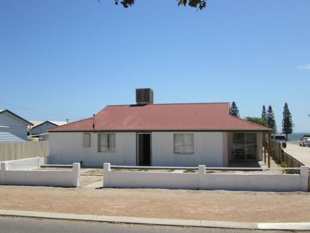 Beach Side Family Living AVAILABLE NOW
