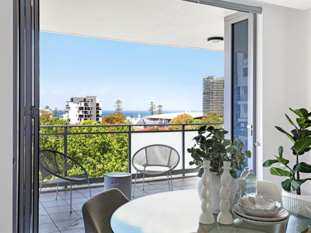 Beaches & CBD Close By, Ultimate Lifestyle Locale