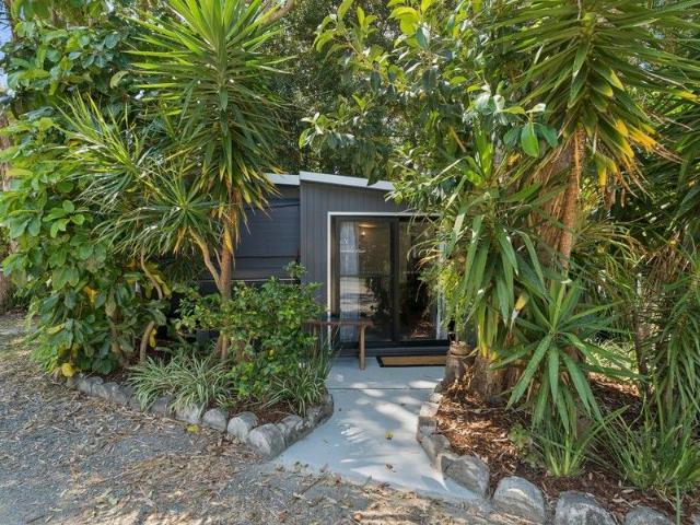 Beachfront Oasis!